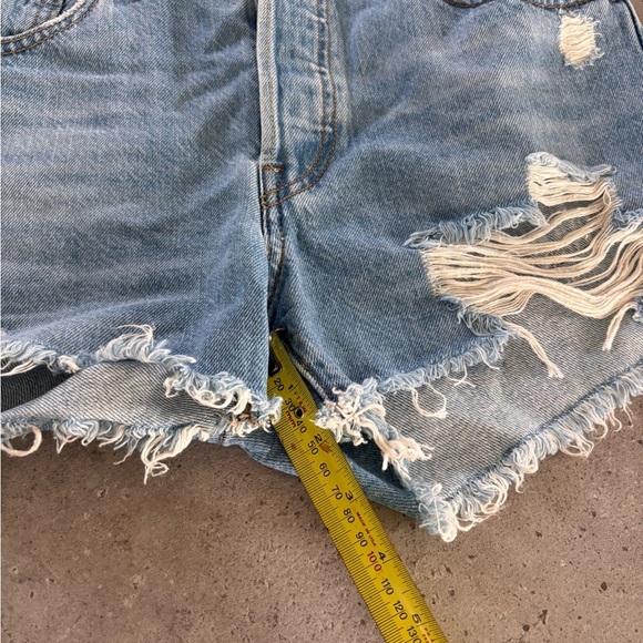 Levi's Light Blue Ripped Jean Shorts - Picture 2 of 7